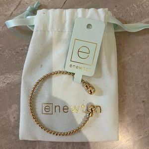 NWT E Newton classic gold 3mm bead cuff